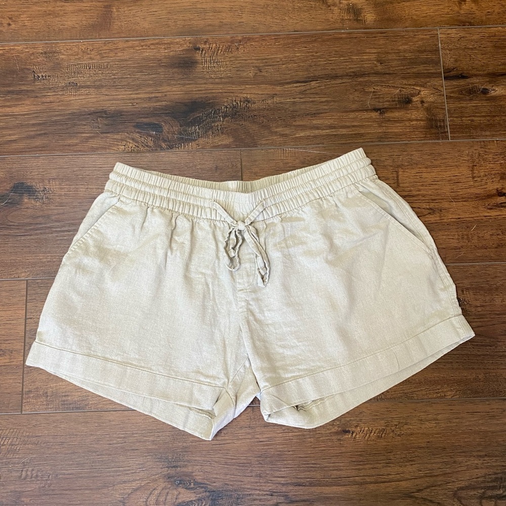 Drawstring Light Khaki Shorts